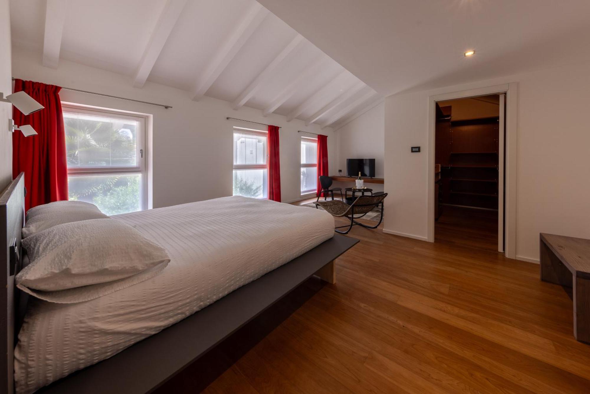 La Barchessa Loft & Rooms - Free Parking Trient Exterior foto