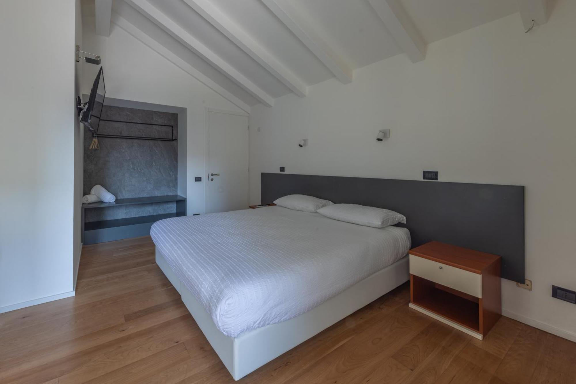 La Barchessa Loft & Rooms - Free Parking Trient Exterior foto